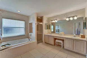 740 Salt Lake Dr, Tarpon Springs, FL 34689 - Photo 14