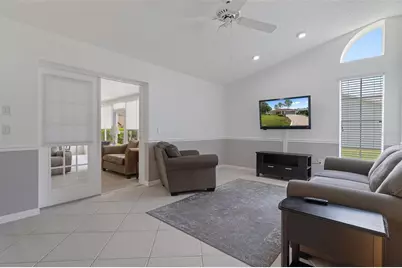 7196 Crown Oaks Drive, Spring Hill, FL 34606 - Photo 18