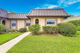4142 Hampton Dr, New Port Richey, FL 34652 - Photo 2