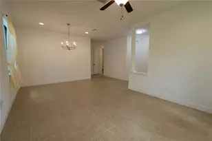 1214 Florablu Dr, Seffner, FL 33584 - Photo 10