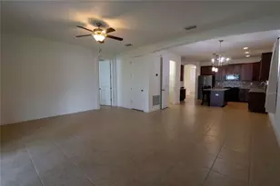 1214 Florablu Dr, Seffner, FL 33584 - Photo 20