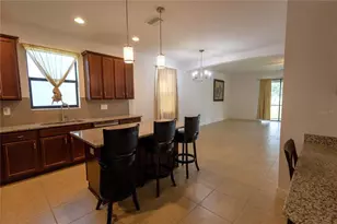 1214 Florablu Dr, Seffner, FL 33584 - Photo 14
