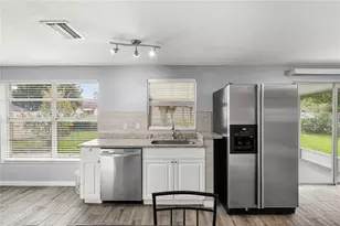 919 Peninsula Rd, Tarpon Springs, FL 34689 - Photo 12