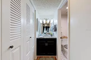 8220 7 Oaks Ct, Port Richey, FL 34668 - Photo 12