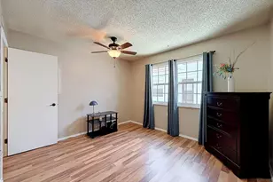 8220 7 Oaks Ct, Port Richey, FL 34668 - Photo 16