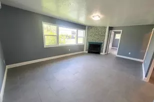 7222 Tropical Dr, Weeki Wachee, FL 34607 - Photo 12