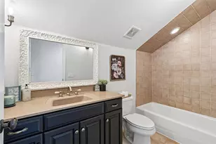 12716 Tradition Dr, Dade City, FL 33525 - Photo 10