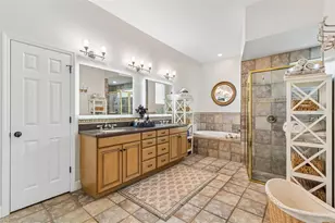 12716 Tradition Dr, Dade City, FL 33525 - Photo 32