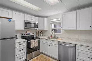 3450 Osage Dr, Zephyrhills, FL 33541 - Photo 2