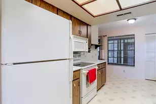 2077 Woodcutter Ct, Spring Hill, FL 34606 - Photo 24