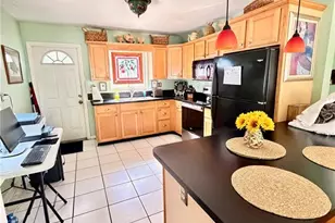 1249 Sedeeva Cir S, Clearwater, FL 33755 - Photo 8