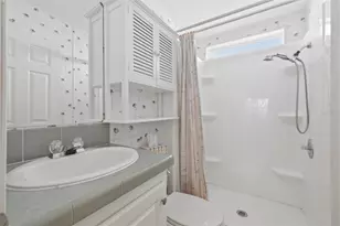 82221 F Street N, Pinellas Park, FL 33781 - Photo 24