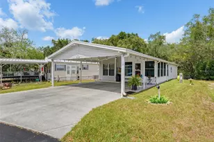 9528 Gray Fox Dr, Weeki Wachee, FL 34613 - Photo 4