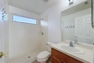 2021 Rutherford Dr, Dover, FL 33527 - Photo 38