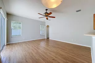 2021 Rutherford Dr, Dover, FL 33527 - Photo 22