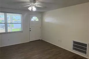 3908 Baden Dr, Holiday, FL 34691 - Photo 6