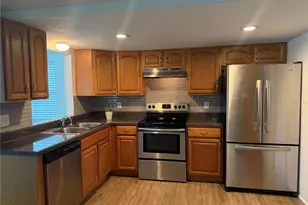 3908 Baden Dr, Holiday, FL 34691 - Photo 8