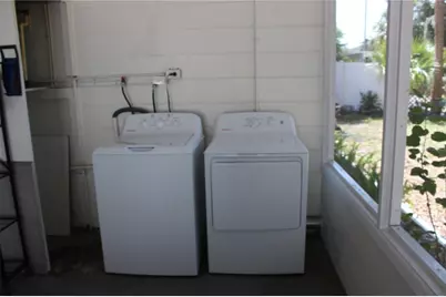 6017 Central Avenue, New Port Richey, FL 34653 - Photo 10