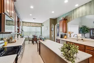 13800 Crest Lake Dr, Hudson, FL 34669 - Photo 24