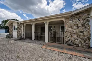 5834 Embay Ave, New Port Richey, FL 34652 - Photo 6