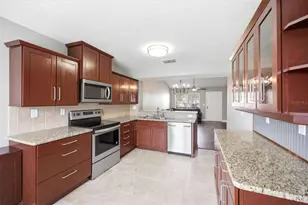 7807 Hardwick Dr, New Port Richey, FL 34653 - Photo 8
