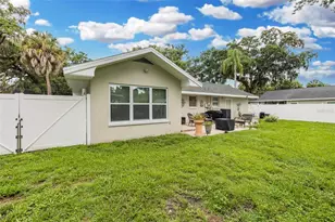 5708 Homecrest Rd, New Port Richey, FL 34652 - Photo 44