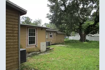 302 E 130th Avenue, Tampa, FL 33612 - Photo 4