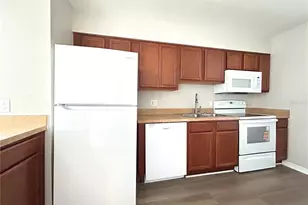 705 Haven Pl, Tarpon Springs, FL 34689 - Photo 12