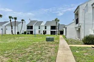 705 Haven Pl, Tarpon Springs, FL 34689 - Photo 22