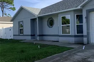 11217 Roman St, Spring Hill, FL 34609 - Photo 2