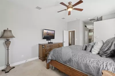 12903 Drakefield Drive, Spring Hill, FL 34610 - Photo 32