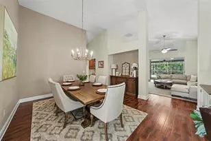 10617 Weybridge Dr, Tampa, FL 33626 - Photo 16