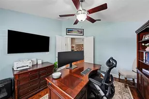 10617 Weybridge Dr, Tampa, FL 33626 - Photo 24