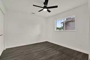 12186 Lamont Dr, Spring Hill, FL 34608 - Photo 16