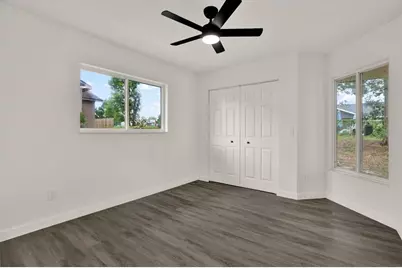 12186 Lamont Drive, Spring Hill, FL 34608 - Photo 18