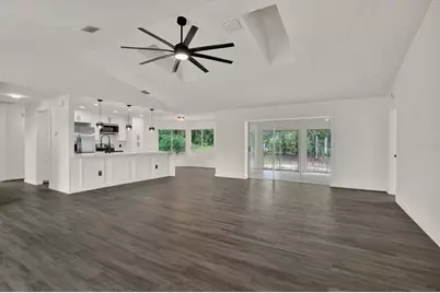 12186 Lamont Drive, Spring Hill, FL 34608 - Photo 6