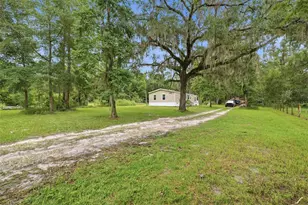 16184 Paxford Ln, Brooksville, FL 34601 - Photo 44
