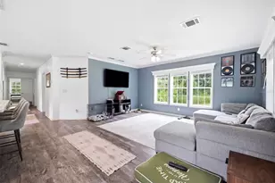16184 Paxford Ln, Brooksville, FL 34601 - Photo 8