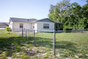 10124 Carrin Rd, Spring Hill, FL 34608 - Photo 14