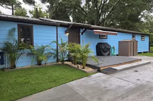 416 SW 5th St, Chiefland, FL 32626 - Photo 1