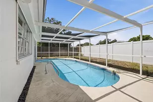 9105 Hunt Club Ln, Port Richey, FL 34668 - Photo 42