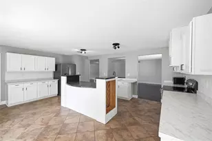 14026 Jacobson Dr, Odessa, FL 33556 - Photo 36