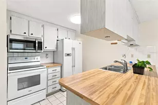 7203 Cherry Laurel Dr, Port Richey, FL 34668 - Photo 24