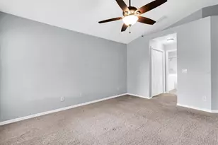 24308 Landing Dr, Lutz, FL 33559 - Photo 22