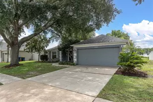 24308 Landing Dr, Lutz, FL 33559 - Photo 48