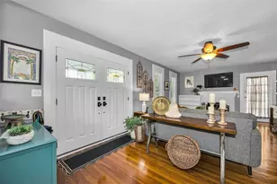 3421 Iris St N, Saint Petersburg, FL 33704 - Photo 6