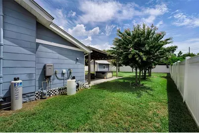 3421 Iris Street N, Saint Petersburg, FL 33704 - Photo 42