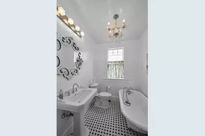 3421 Iris Street N, Saint Petersburg, FL 33704 - Photo 30