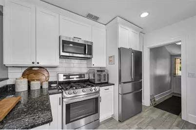 3421 Iris Street N, Saint Petersburg, FL 33704 - Photo 18
