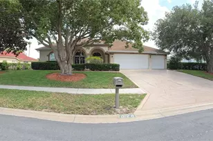 1028 Archway Dr, Spring Hill, FL 34608 - Photo 2